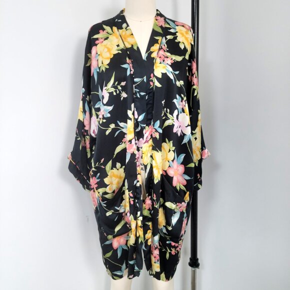 Robert Stock 100% Silk Black Floral Kimono Robe Size Medium - Picture 2 of 8